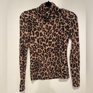 Super soft and stretchy, modal, scrunch-neck leopard print top